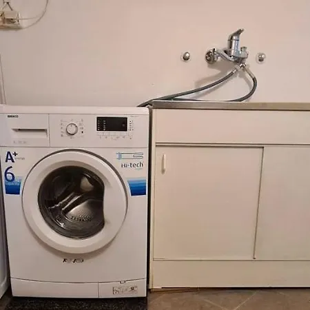 Peter & Free Parking Apartman