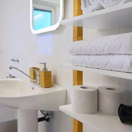 Peter & Free Parking 公寓